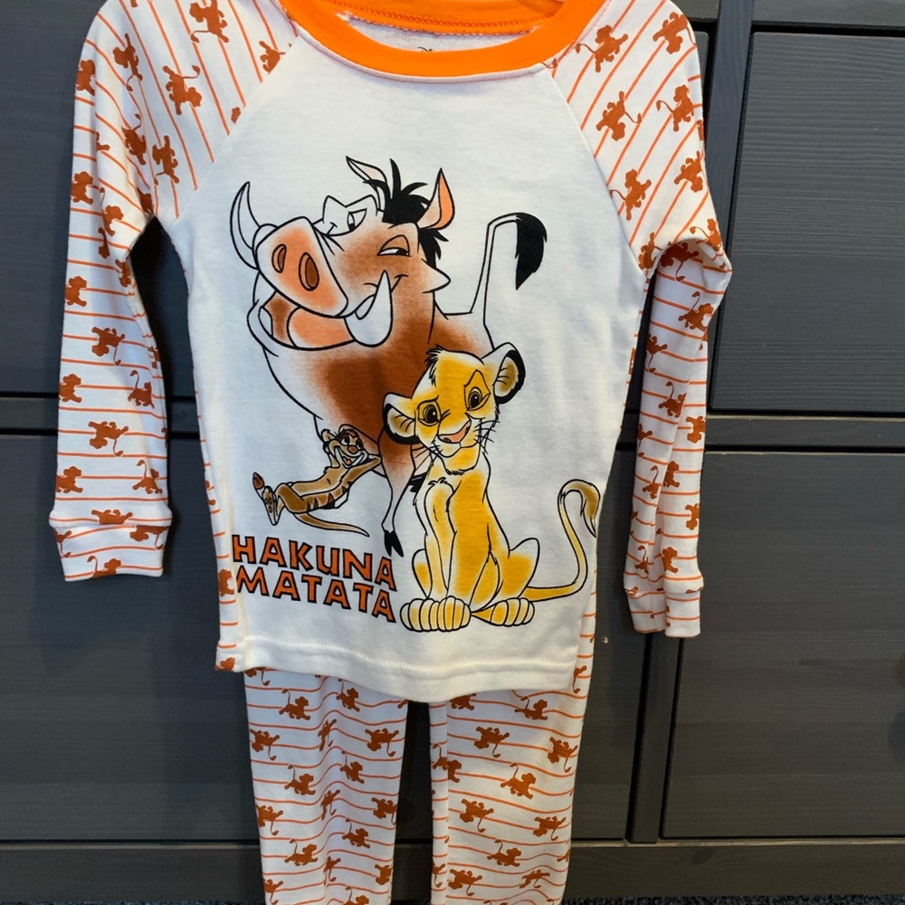 Disney Lion King Pajama Set Orange and White
